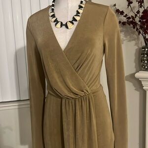 Good American Tan Dress V-neck Long Sleeve